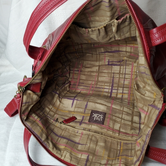 The Sak Red Pebble Leather Crossbody Shoulder Bag - Picture 9 of 12